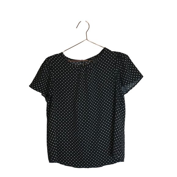 FOREVER 21 black and white Polka Dot blouse with flutter sleeve size Medium - Picture 1 of 5